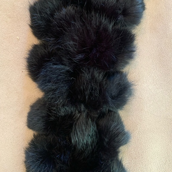 Black Pom Pom Rabbit Fur Neck Warmer Scarf - Picture 3 of 4